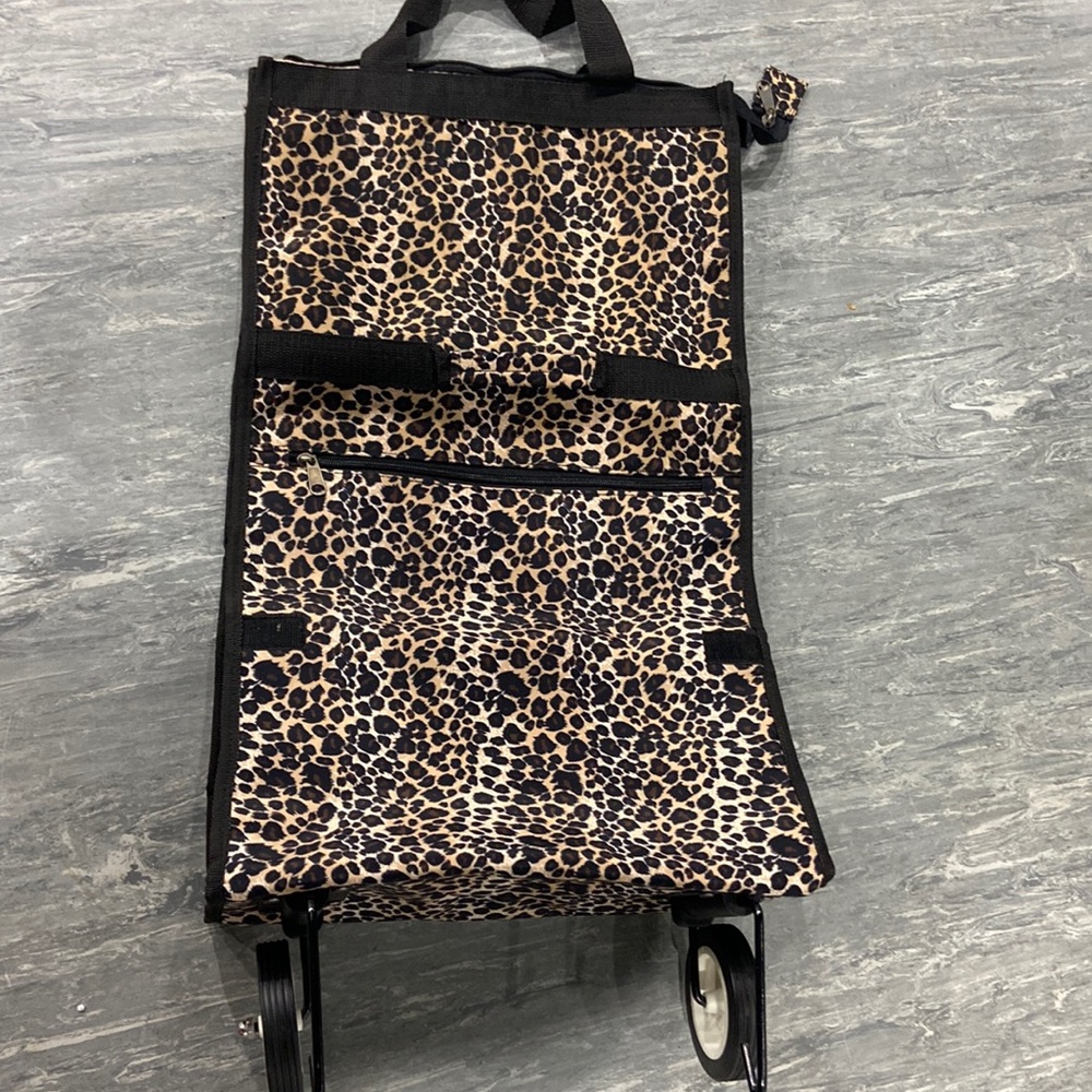 Cheetah print